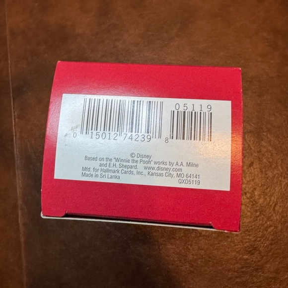 NWT Disney Soccer Tigger-Style Hallmark Keepsake Ornament - Picture 3 of 8